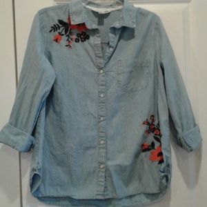 Old navy embroidered denim button down large
